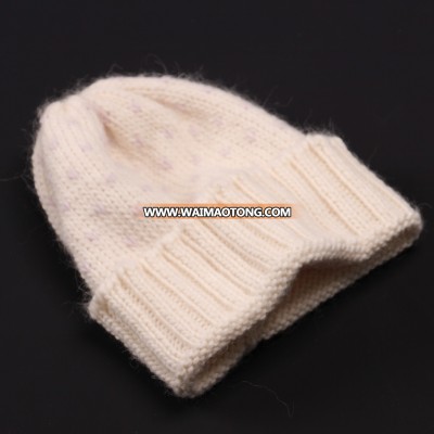 Acrylic new design high quality winter knitted hat